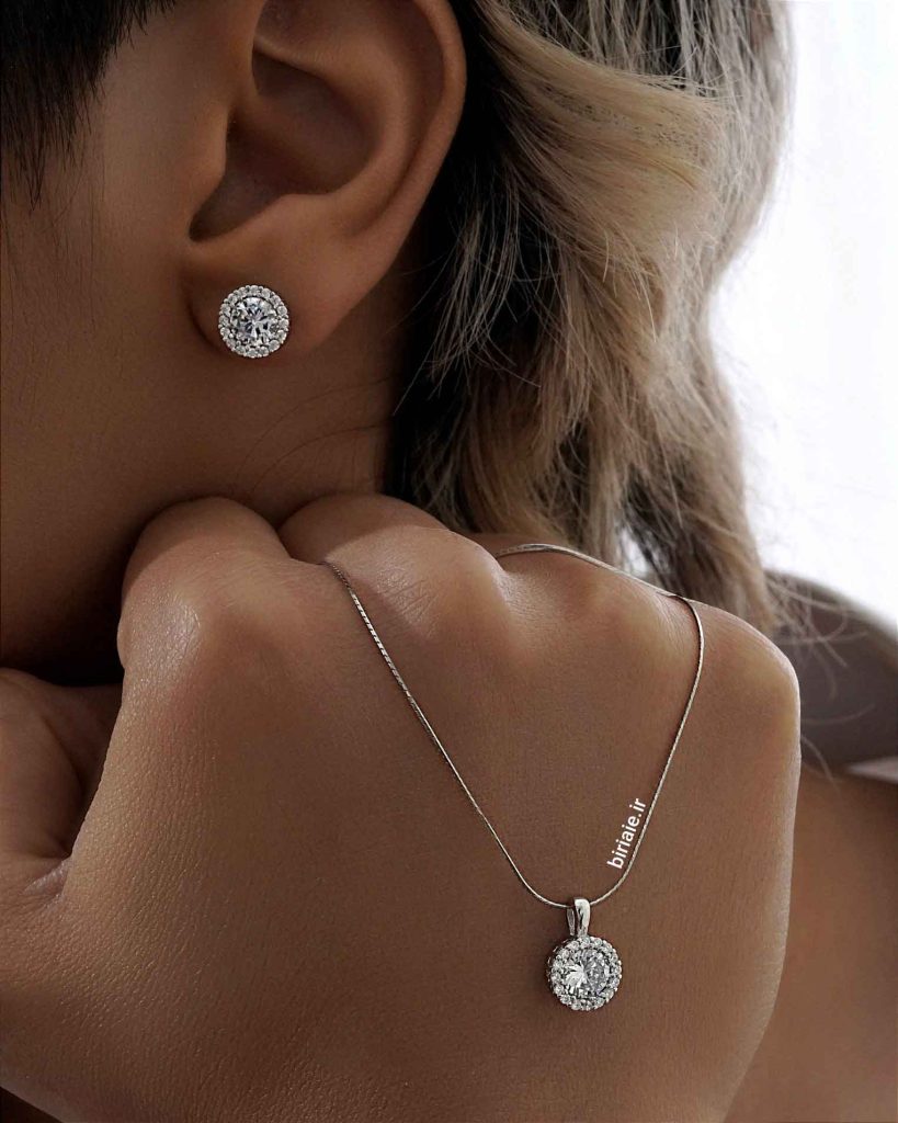 نیمست زنانه نگین دار نقره